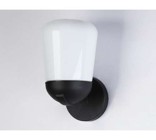 Уличный настенный светильник Ambrella Light Garden ST2083 Уличный настенный светильник Ambrella Light Garden ST2083