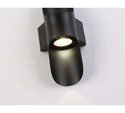 Уличный настенный светильни Ambrella Light Garden ST4535