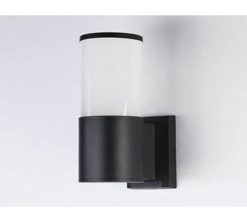 Уличный настенный светильник Ambrella Light Garden ST2451