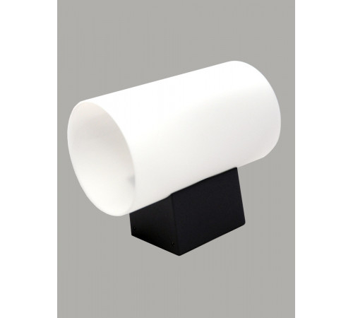 Уличный настенный светильник Elvan PJ-1502/1-E27-Gr