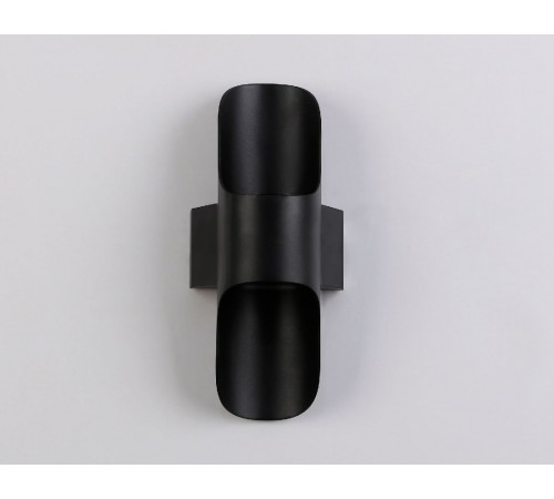 Уличный настенный светильни Ambrella Light Garden ST4535