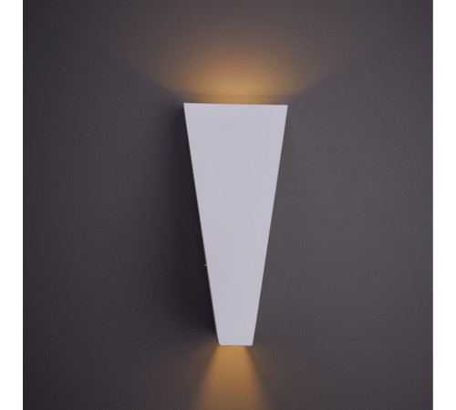 Уличный настенный светильник Arte Lamp Cometa A1524AL-2BK