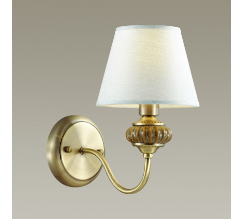 Бра Lumion Meridith 4430/1W Бра Lumion Meridith 4430/1W