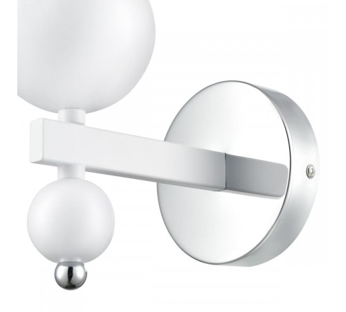 Бра Lumion Moderni Nana 8260/1W Бра Lumion Moderni Nana 8260/1W
