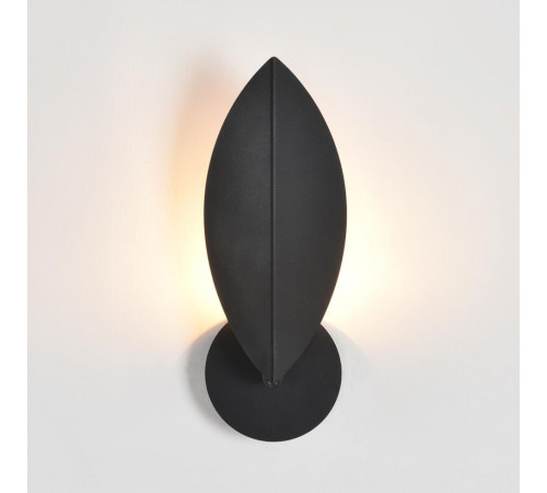 Бра Lumion Moderni Leaf 8395/1W Бра Lumion Moderni Leaf 8395/1W