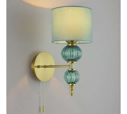 Бра Lumion Classi Mikimito 8419/1W