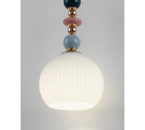 Бра Moderli Charm V11171-1W Бра Moderli Charm V11171-1W
