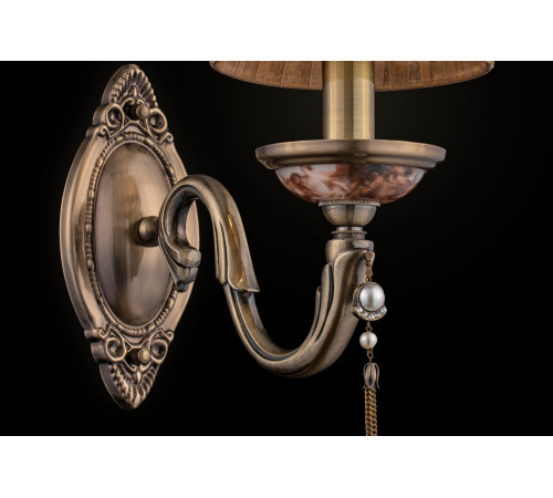 Бра Maytoni Demitas RC024-WL-01-R