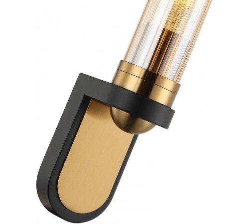 Настенный светильник Stilfort Савейдж 2200/05/01W