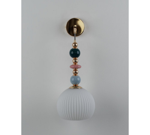 Бра Moderli Charm V11171-1W Бра Moderli Charm V11171-1W