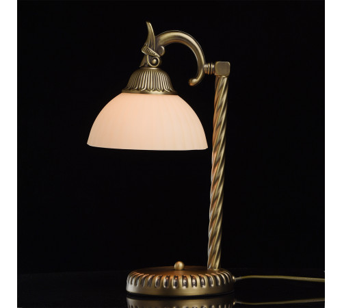 Настольная лампа MW-Light Афродита 317031001 Настольная лампа MW-Light Афродита 317031001