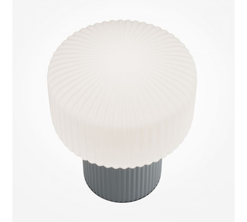 Настольная лампа Maytoni Omaggio MOD404TL-01GR Настольная лампа Maytoni Omaggio MOD404TL-01GR