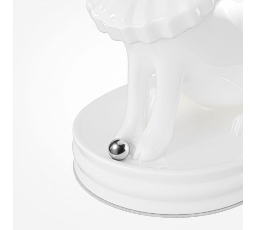 Настольная лампа Maytoni Senor Capybara MOD477TL-L5W3K