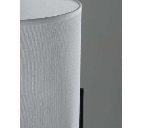 Настольная лампа Moderli Inari V11851-1T