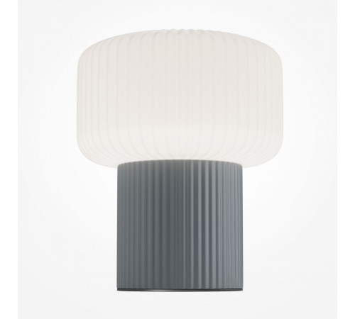 Настольная лампа Maytoni Omaggio MOD404TL-01GR Настольная лампа Maytoni Omaggio MOD404TL-01GR