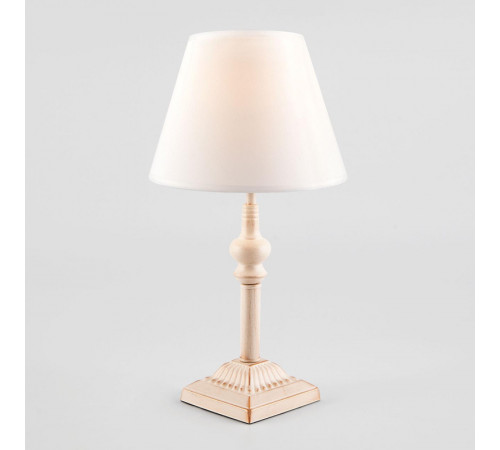 Настольная лампа Eurosvet Berlin 01061/1 белый с золотом