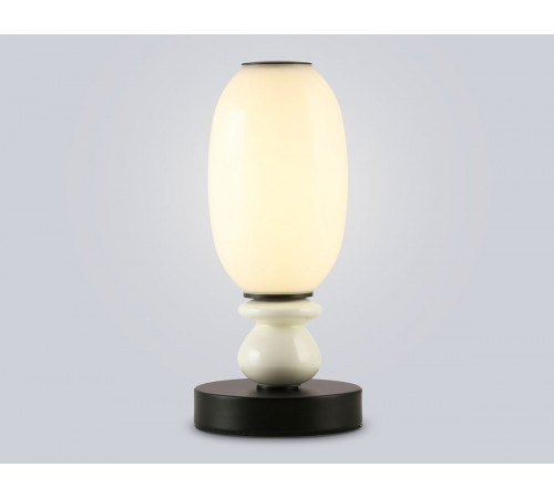 Настольная лампа Ambrella Light High Light Ceramo Modern LH53154