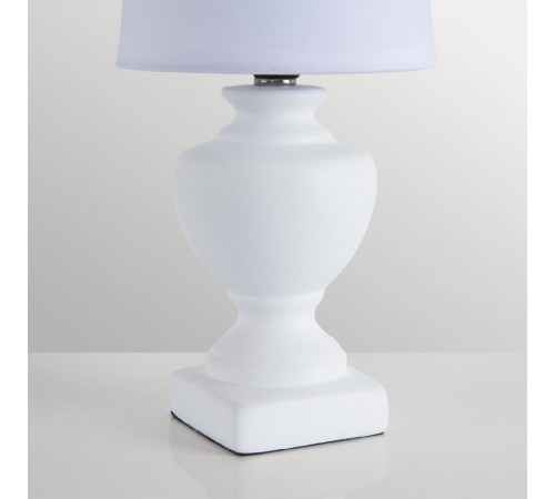 Настольная лампа Lumion Classi Bianka 8163/1T Настольная лампа Lumion Classi Bianka 8163/1T