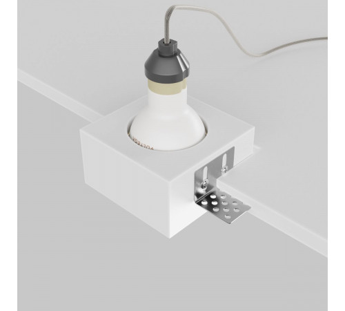 Встраиваемый светильник Maytoni Technical Gyps Modern DL131-GU10-01-W