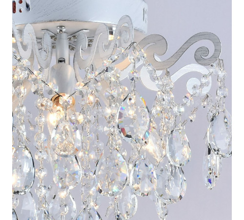 Потолочная люстра Reluce 04033-0.3-04 WH+SILVER PN