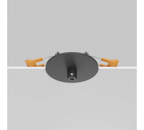 Встраиваемая потолочная чаша для подвесных шинопроводов Maytoni TRA233RCB-B