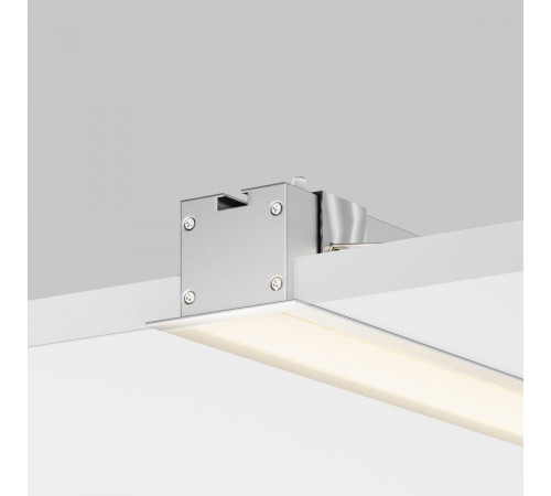 Линейный встраиваемый светильник Maytoni Technical 3000K 50x35 (Серебро, 1 м) LL313003