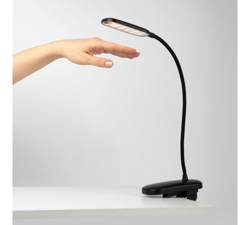 Настольная аккумуляторная лампа Эра NLED-525-6W-BK Б0068549