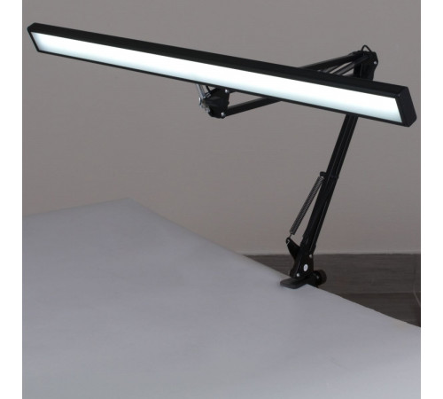 Настольная лампа Reluce 70000-0.7-01HV