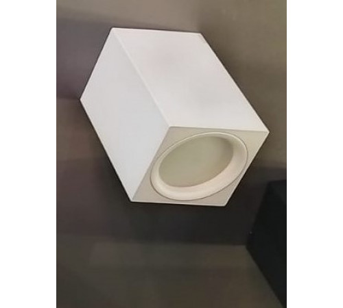 Накладной светильник Elvan NLS-239SQ-GU10-WW-WH Накладной светильник Elvan NLS-239SQ-GU10-WW-WH