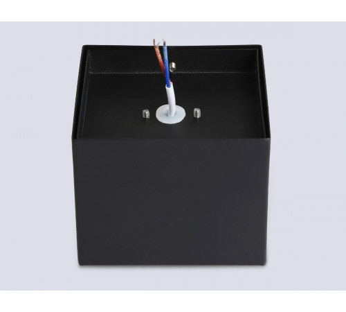 Накладной светильник Ambrella Light Techno Spot IP Protect TN6532 Накладной светильник Ambrella Light Techno Spot IP Protect TN6532