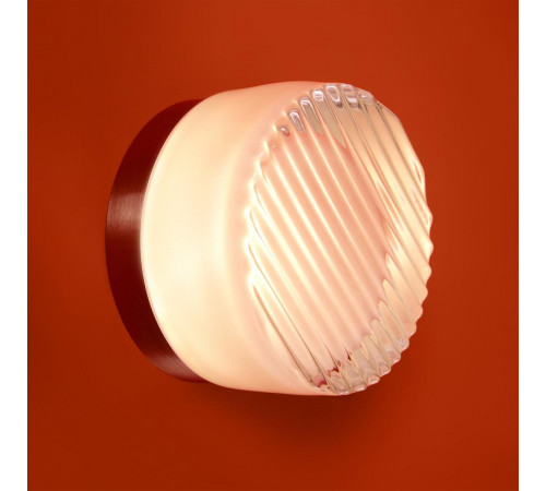 Настенный светильник Freya Retro FR5603WL-L8TR1