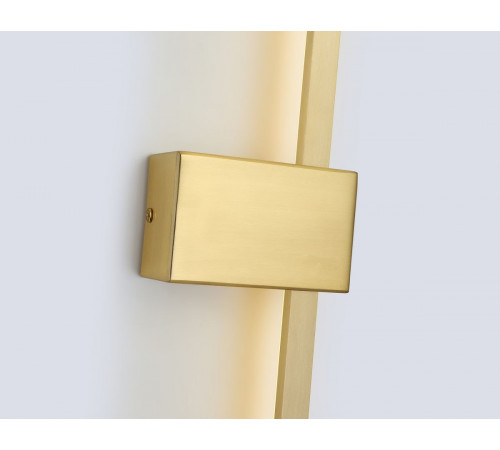 Настенный светильник Ambrella Light Comfort FL75835
