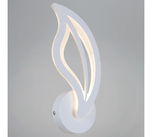 Настенный светильник Reluce 81990-0.2-01 WH