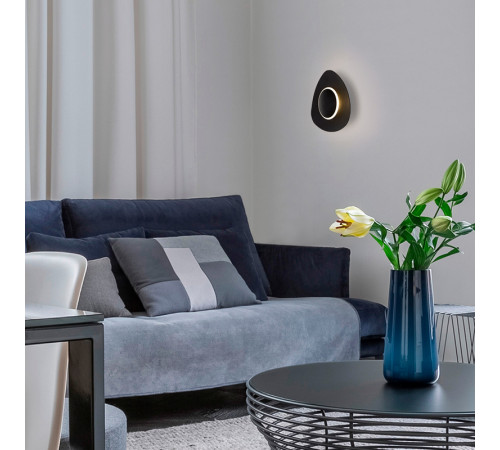 Настенный светодиодный светильник Eurosvet Scuro 40151/1 LED черный