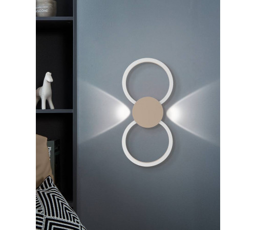 Настенный светильник Eglo Venticello 1 902127