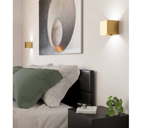 Настенный светильник Eglo Valmontone 901091