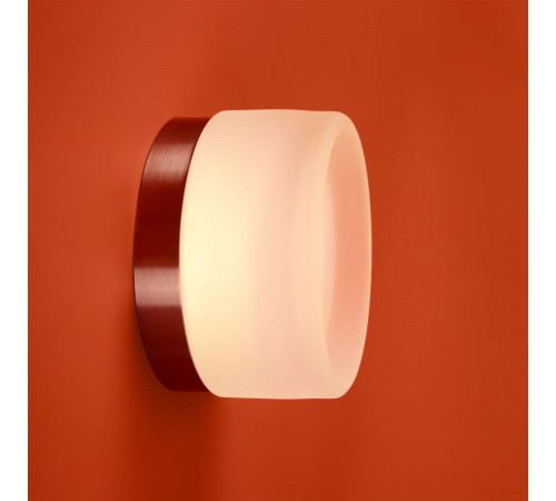 Настенный светильник Freya Retro FR5603WL-L8W