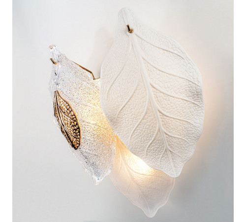 Настенный светильник Modelux ML.6770.390 GD