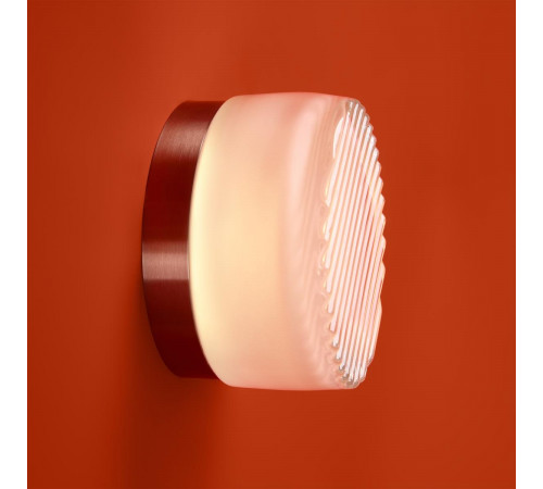 Настенный светильник Freya Retro FR5603WL-L8TR1