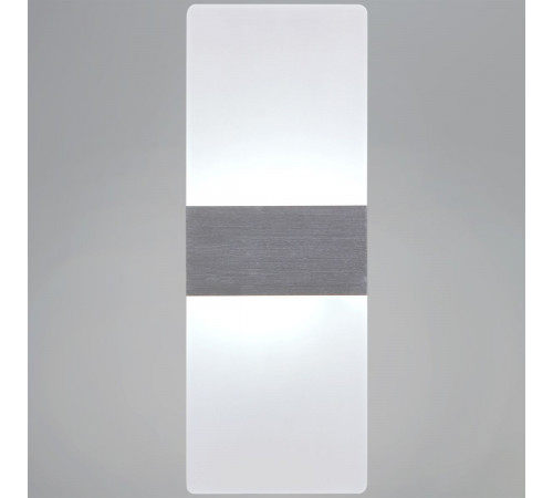 Настенный светильник Reluce 00713-0.2-01 SV