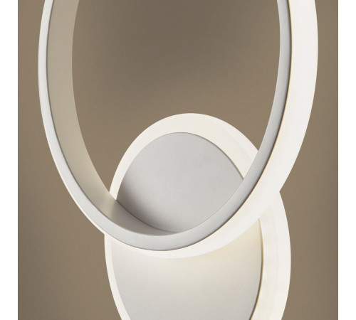 Настенный светильник Freya Omega FR6197WL-L15W