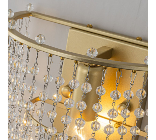 Настенный светильник Favourite Fringe 4762-1W