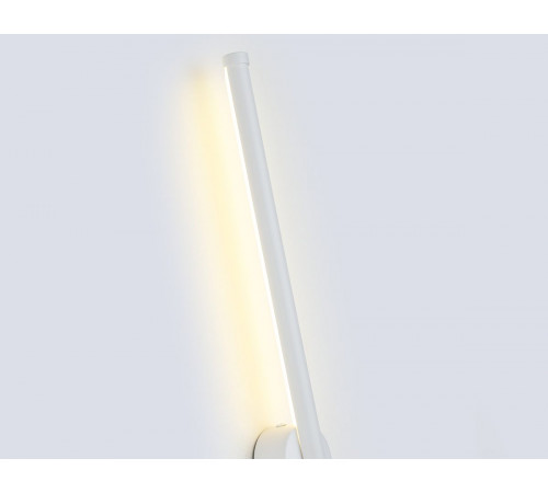 Настенный светильник Ambrella Light Comfort FL747022