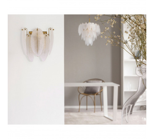 Настенный светильник MW-Light Патриция 447022302 Настенный светильник MW-Light Патриция 447022302