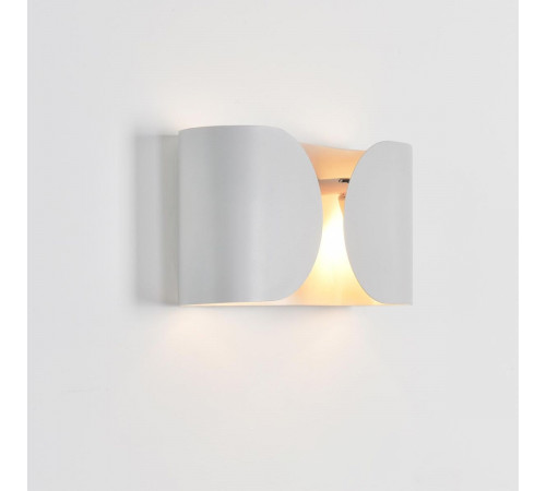 Настенный светильник Lumion Moderni Olve 8388/2W Настенный светильник Lumion Moderni Olve 8388/2W