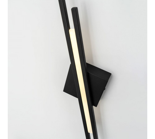 Настенный светильник Modelux ML.728.580 BK