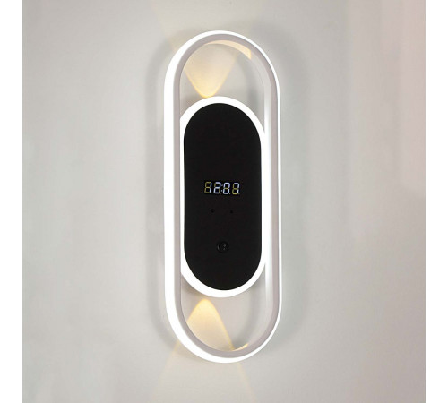 Настенный светильник с часами F-Promo Vigilate 4689-1W