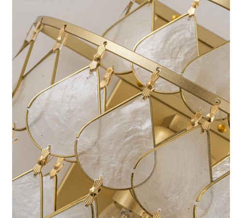 Настенный светильник Favourite Mollitia 4763-1W