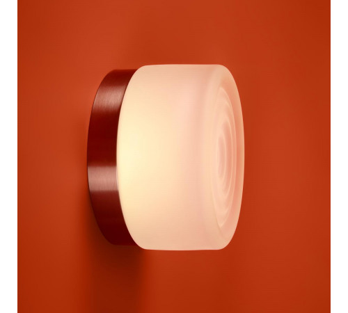 Настенный светильник Freya Retro FR5603WL-L8W1