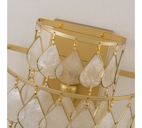 Настенный светильник Favourite Mollitia 4763-1W